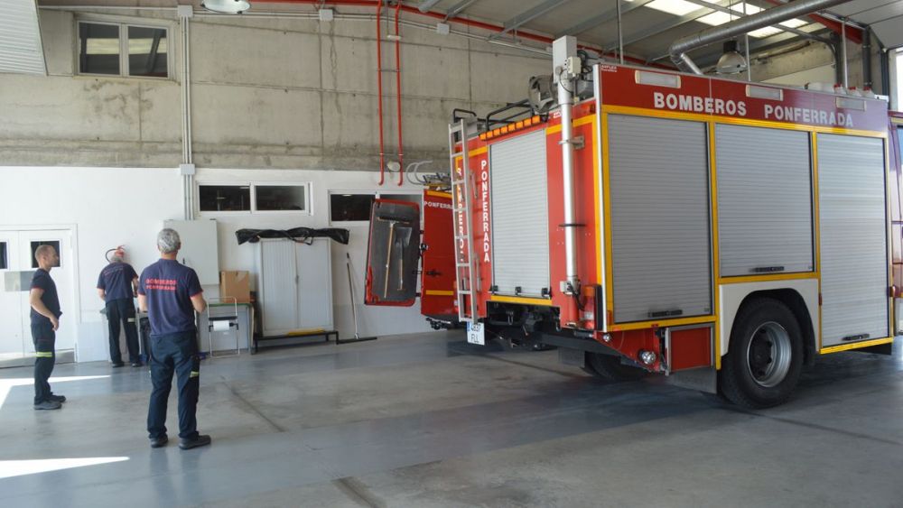 Un Incendio En Villadepalos Calcina Una Habitaci N De Una Vivienda