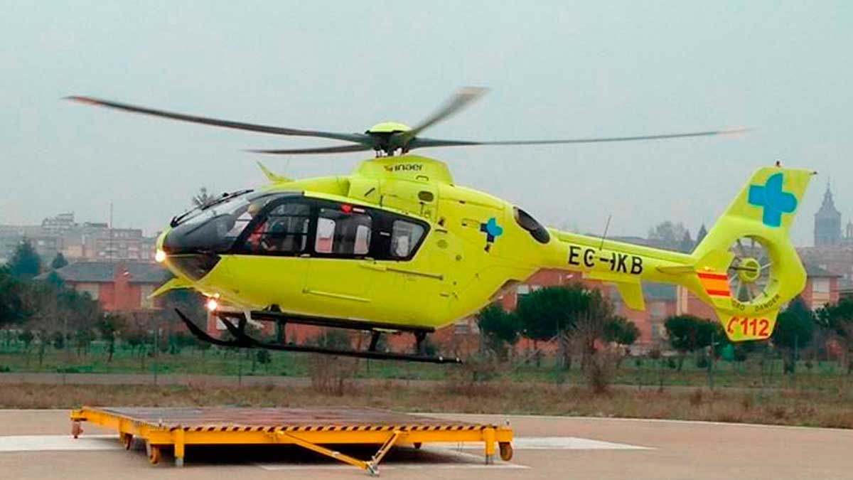 Helicóptero medicalizado del Sacyl en una imagen de archivo. | L.N.C.