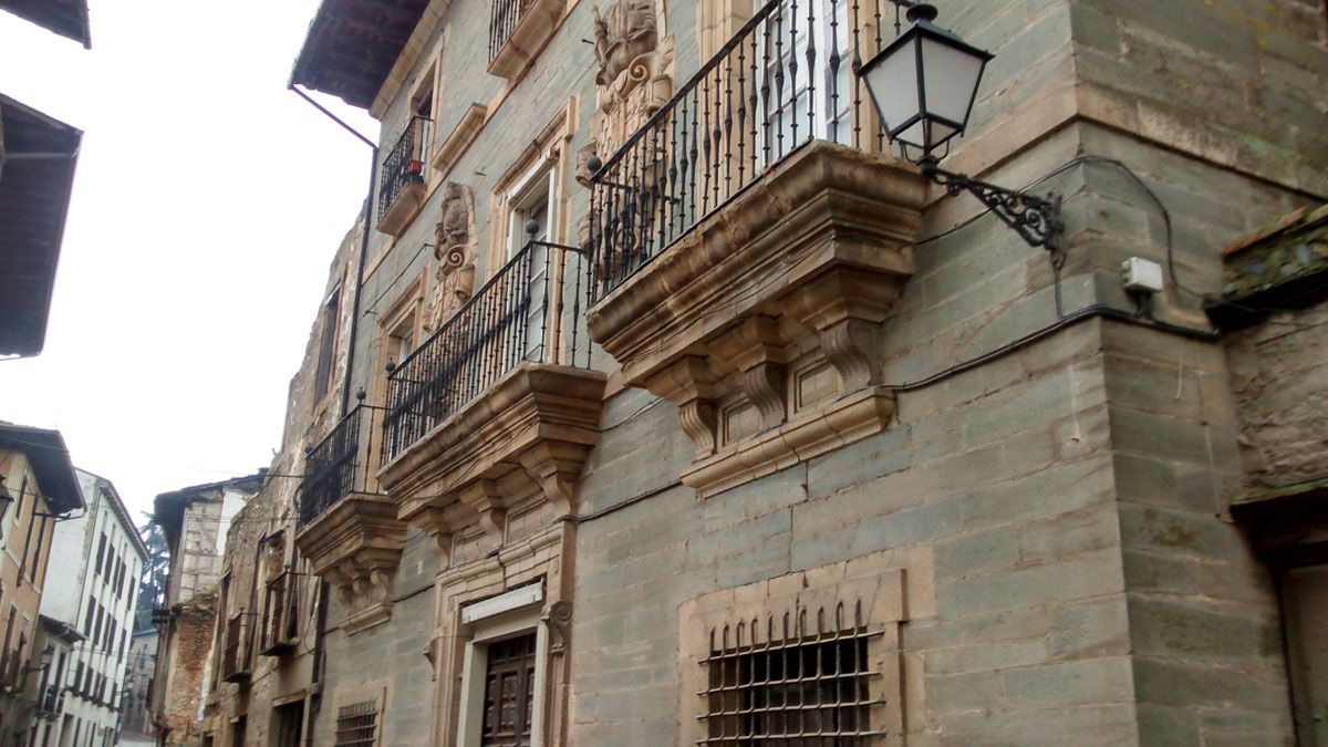 La calle del Agua, en el casco antiguo de Villafranca. | L. N. C.