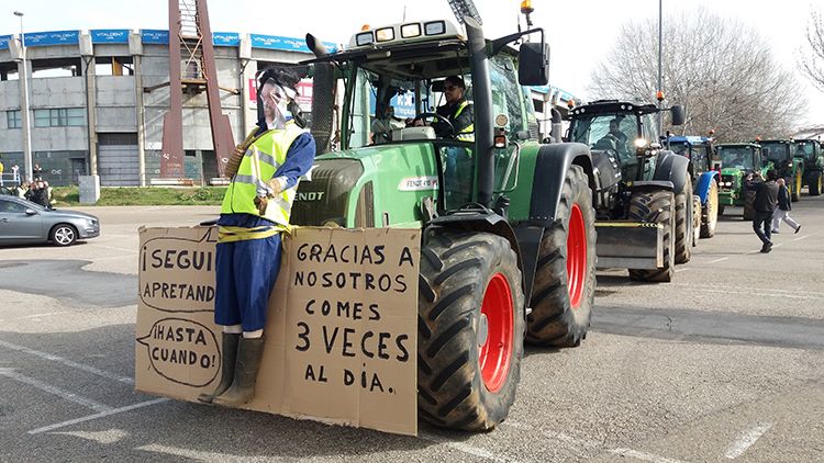 Tractorada en León celebrada en 2020 que reunió más de 500 vehículos y 2.500 manifestantes. | MAURICIO PEÑA