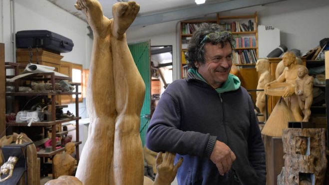 Las esculturas de madera marcaron la primera etapa de Amancio González. | MAURICIO PEÑA