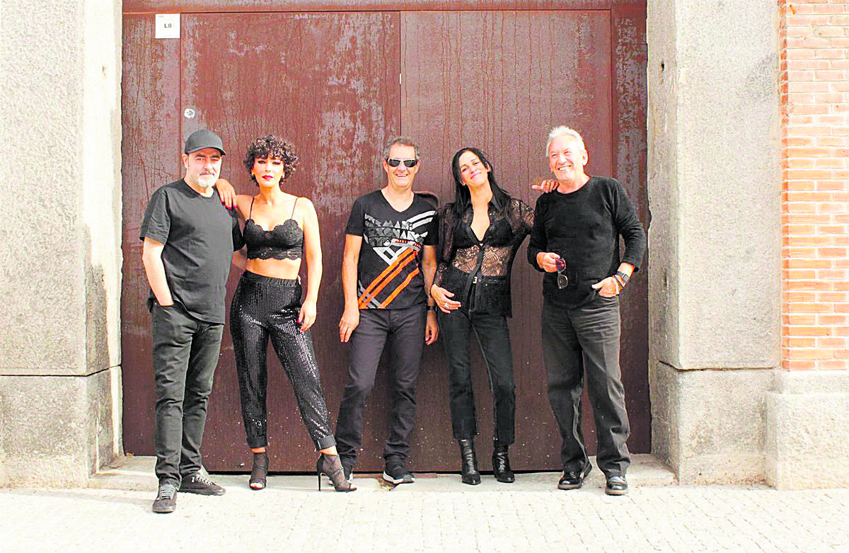Los componentes de La Banda Sabinera, que este viernes protagonizan un concierto en Espacio Vías.