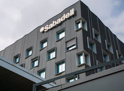 El empresariado afirma que el Sabadell es "un banco cercano y, sobre todo, eficaz en lo que a financiación se refiere".| EUROPA PRESS