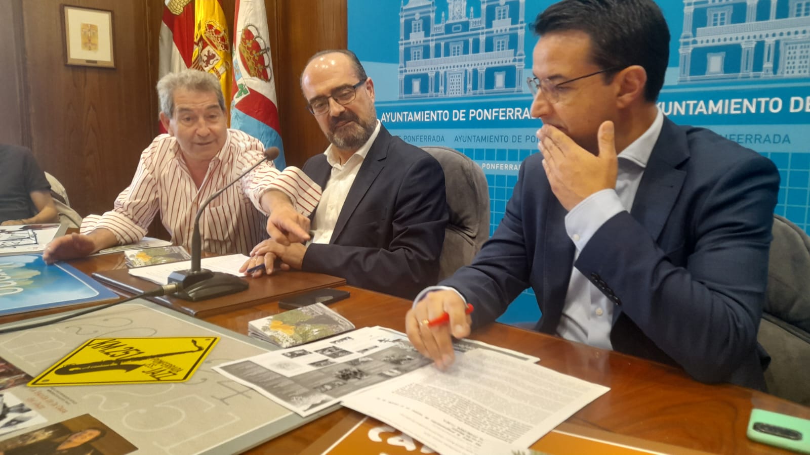 Presentación del Es.cultura en el Ayuntamiento de Ponferrada. | MAR IGLESIAS