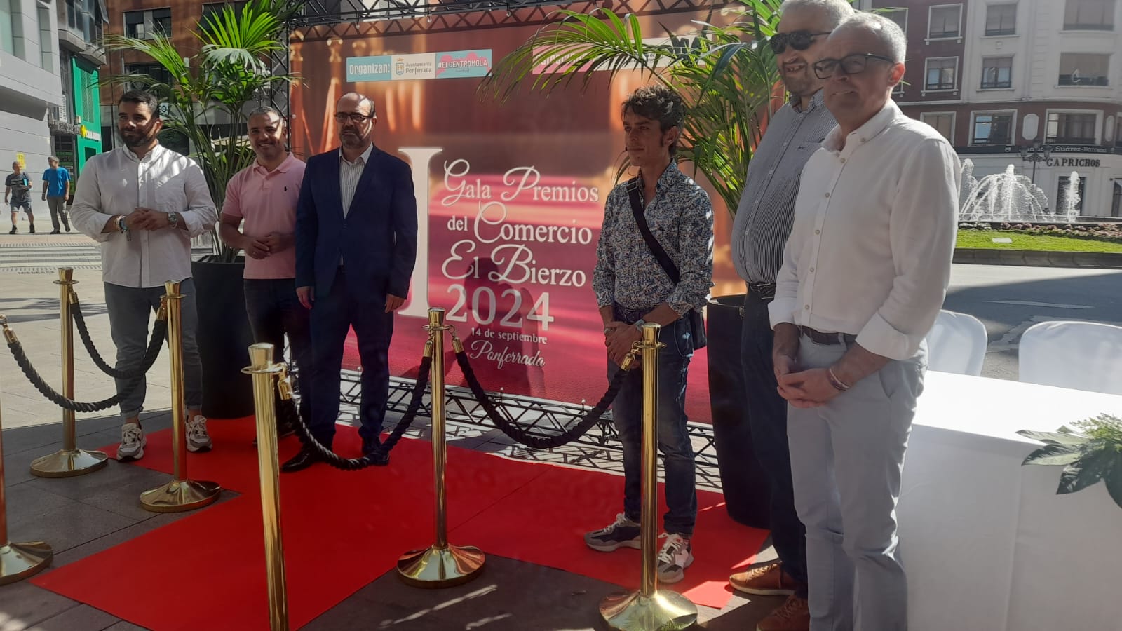 Presentación de la I Gala Premios al comercio en Ponferrada. | MAR IGLESIAS