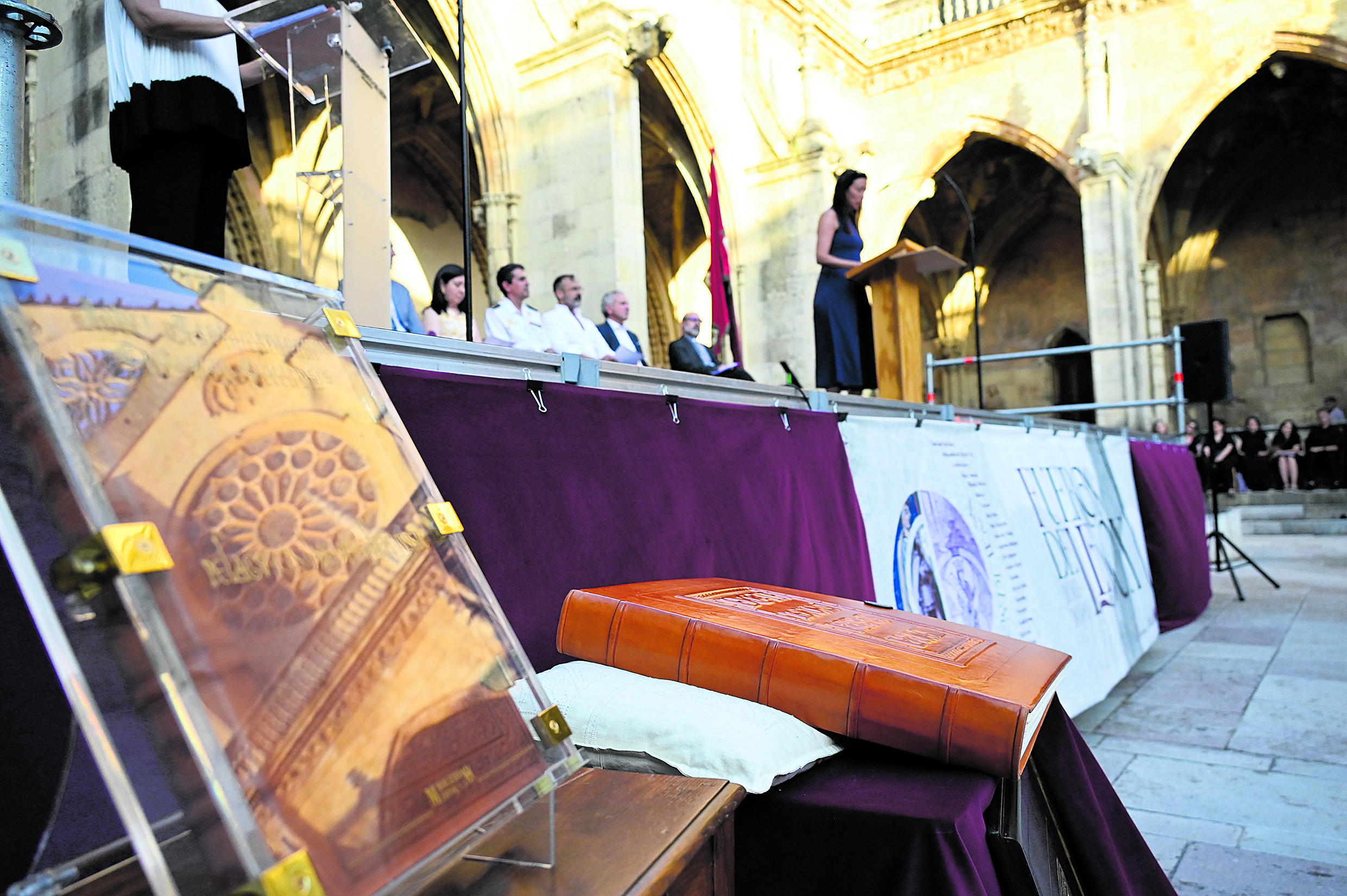 Los Fueros de León ya se celebraron en el claustro de la Seo en el año 1017. | SAÚL ARÉN