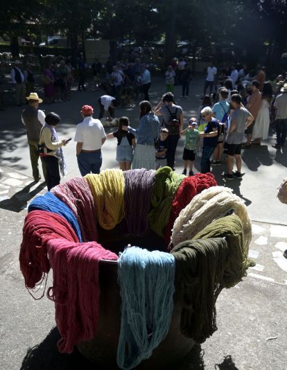 Demostraciones artesanas, talleres y mercado en el programa. |  JESÚS F. SALVADORES