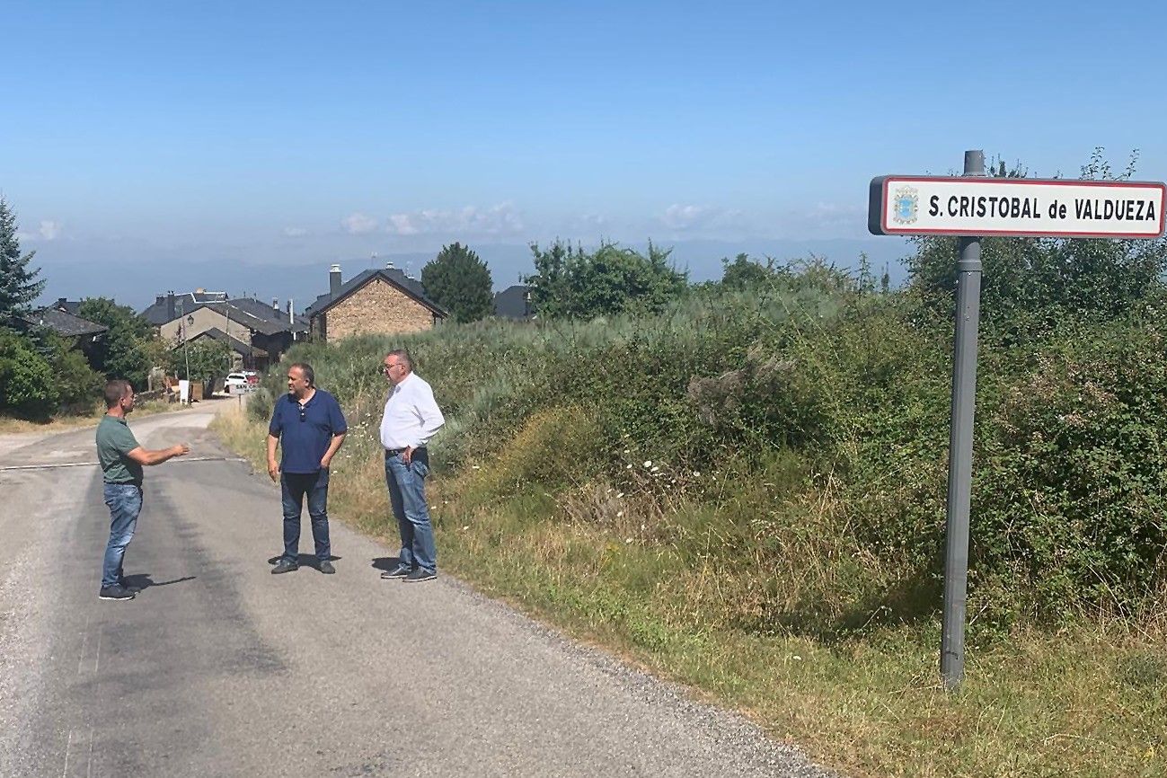 Visita a la carretera que pasa por San Cristóbal.