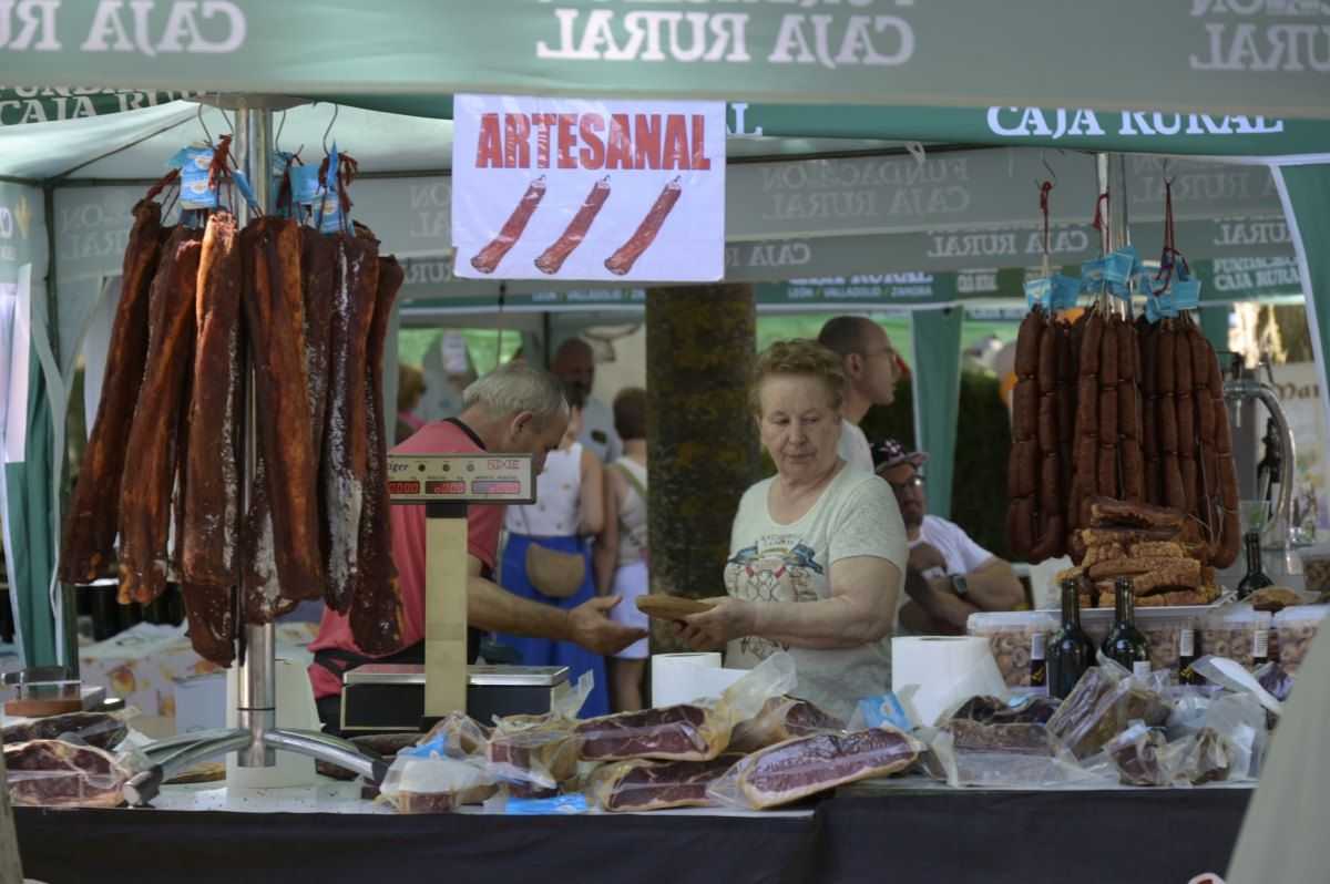 Fería de Artesanía de Val de San Lorenzo 10