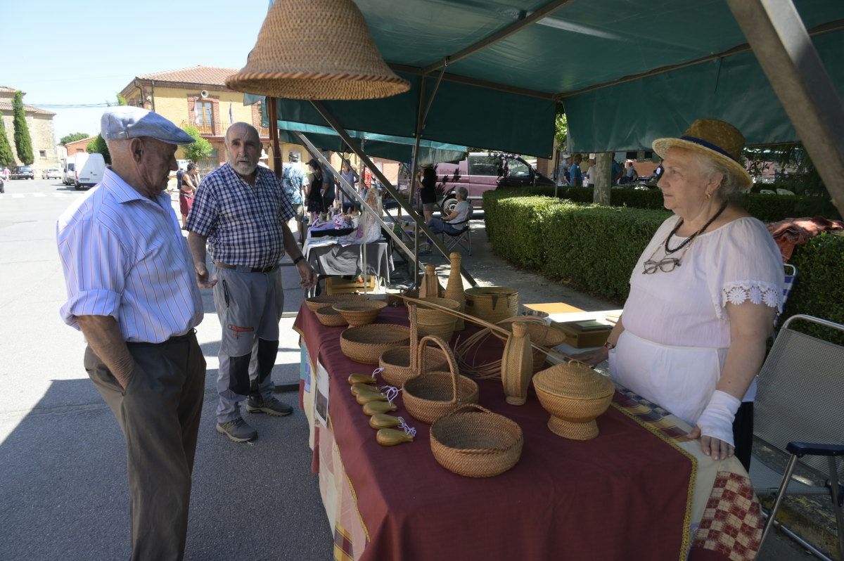 Fería Tradicional de Vegas del Condado 13