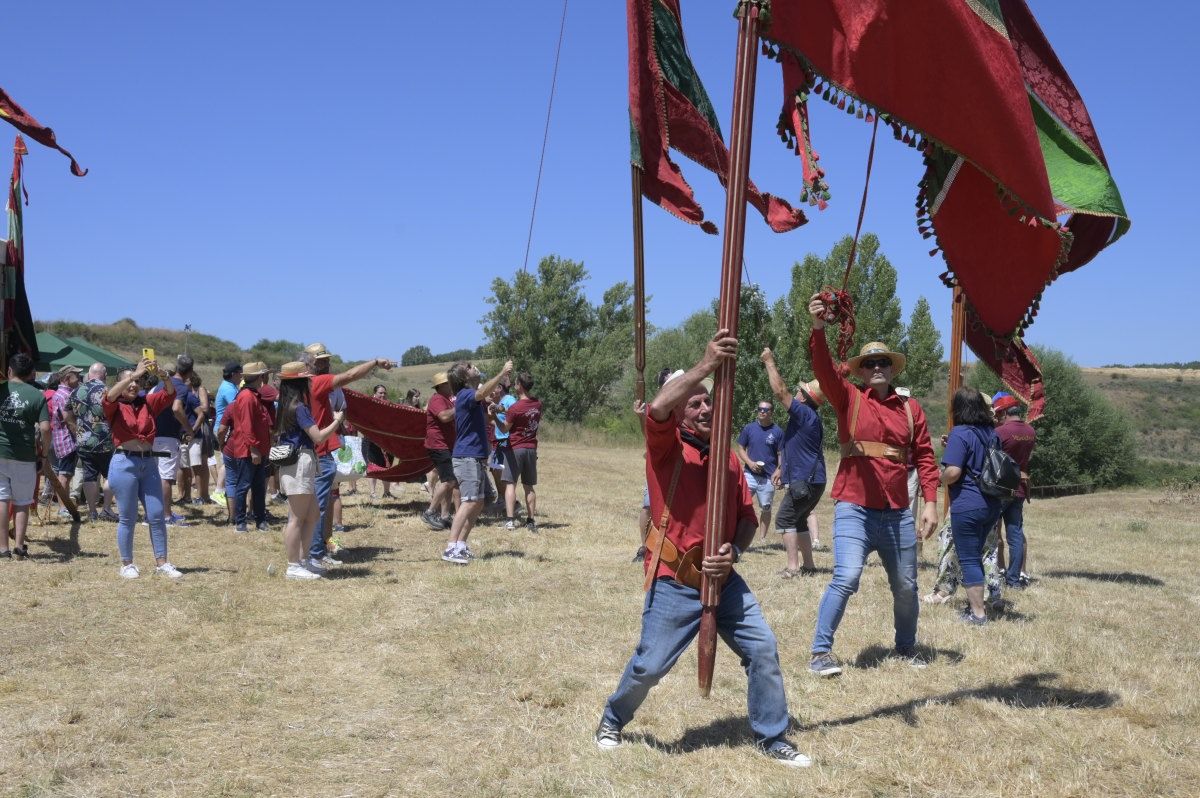 Rueda del Almirante reunio los pendones de la comarca 12