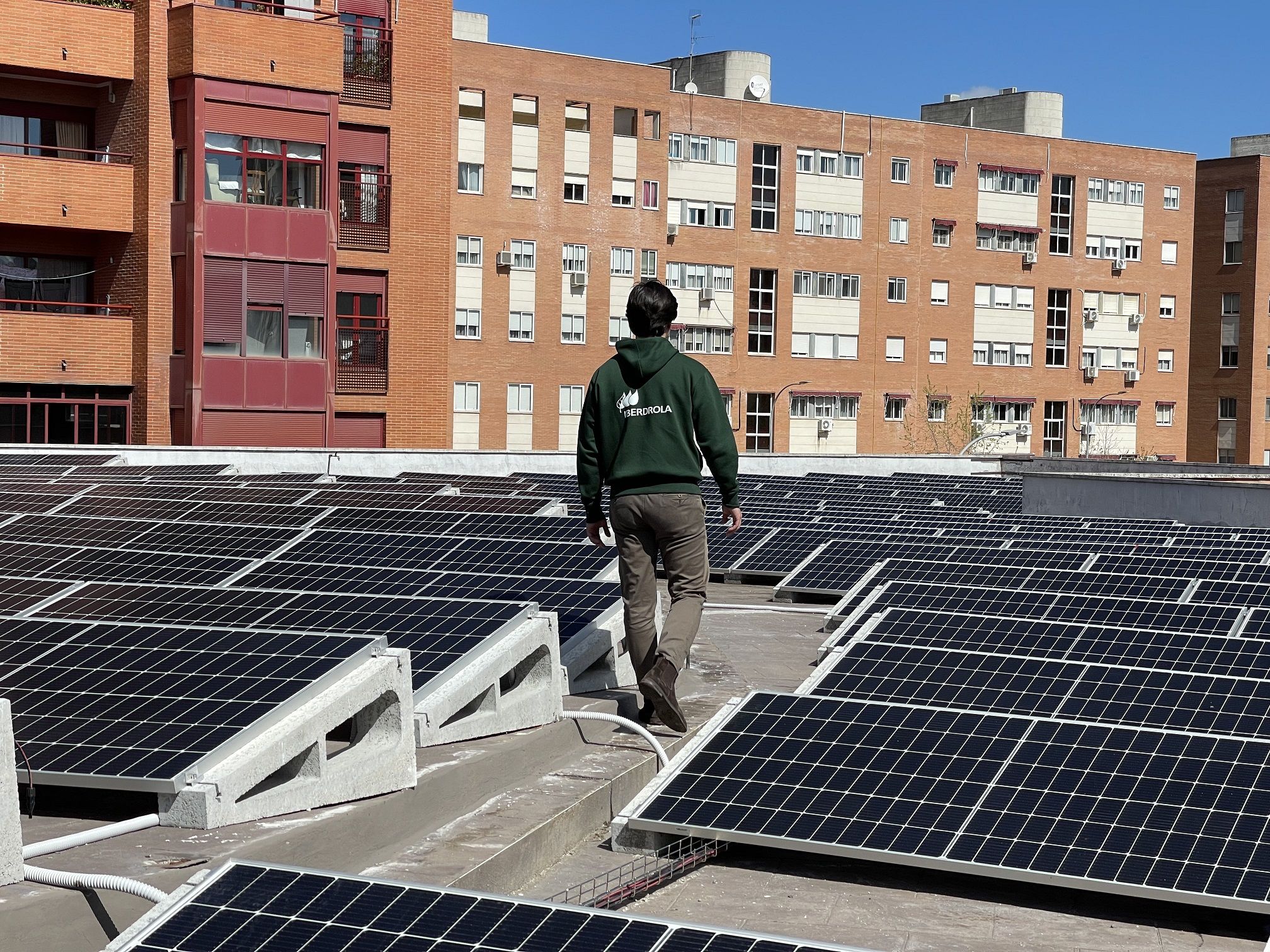 Iberdrola da acceso a 100.000 hogares al autoconsumo a través de sus Comunidades Solares. | L.N.C.