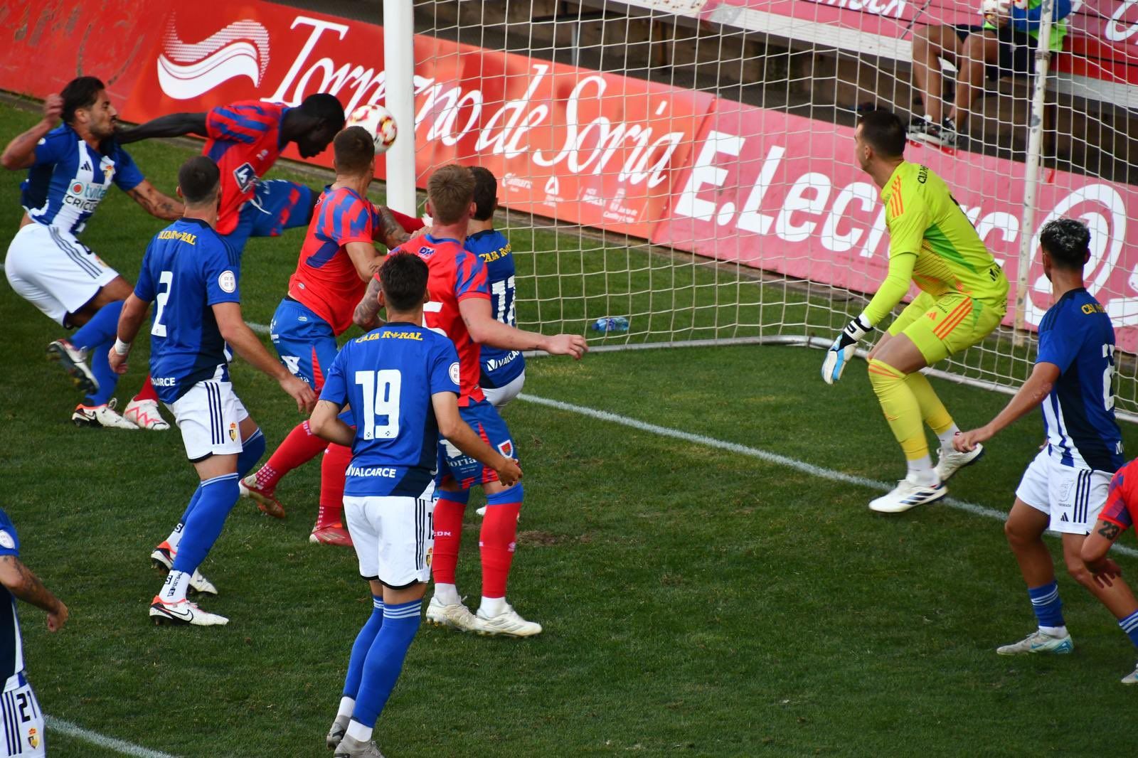 Momento del segundo gol del Numancia que tumbaba por primera vez a los bercianos | SDP