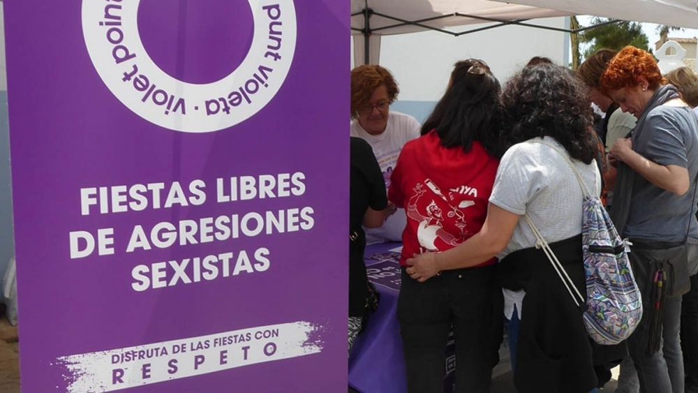 El PSOE desvela que Morala recuperará los puntos violeta.