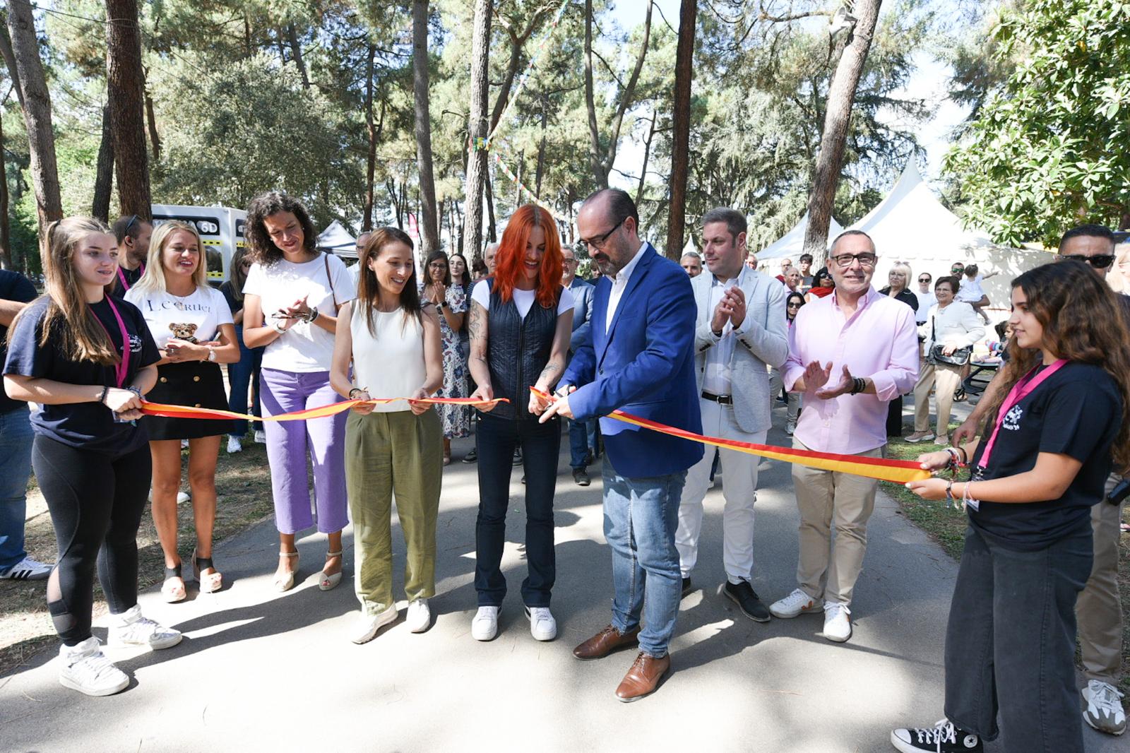 Corte de la cinta de inauguración. | L.N.C.