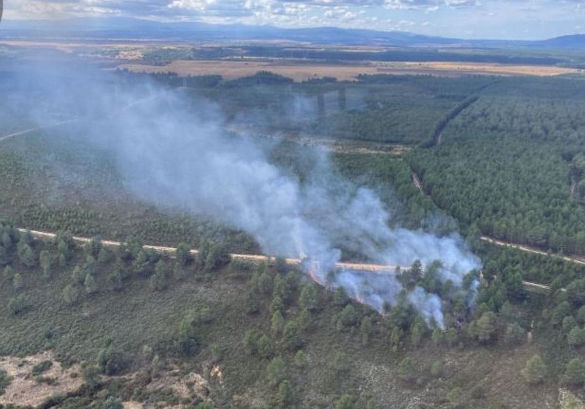 Incendio en Villaviciosa de la Ribera. | JCYL