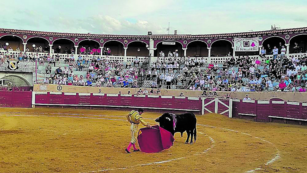 Imagen toros valencia de don juan 13092021 4 1000x563