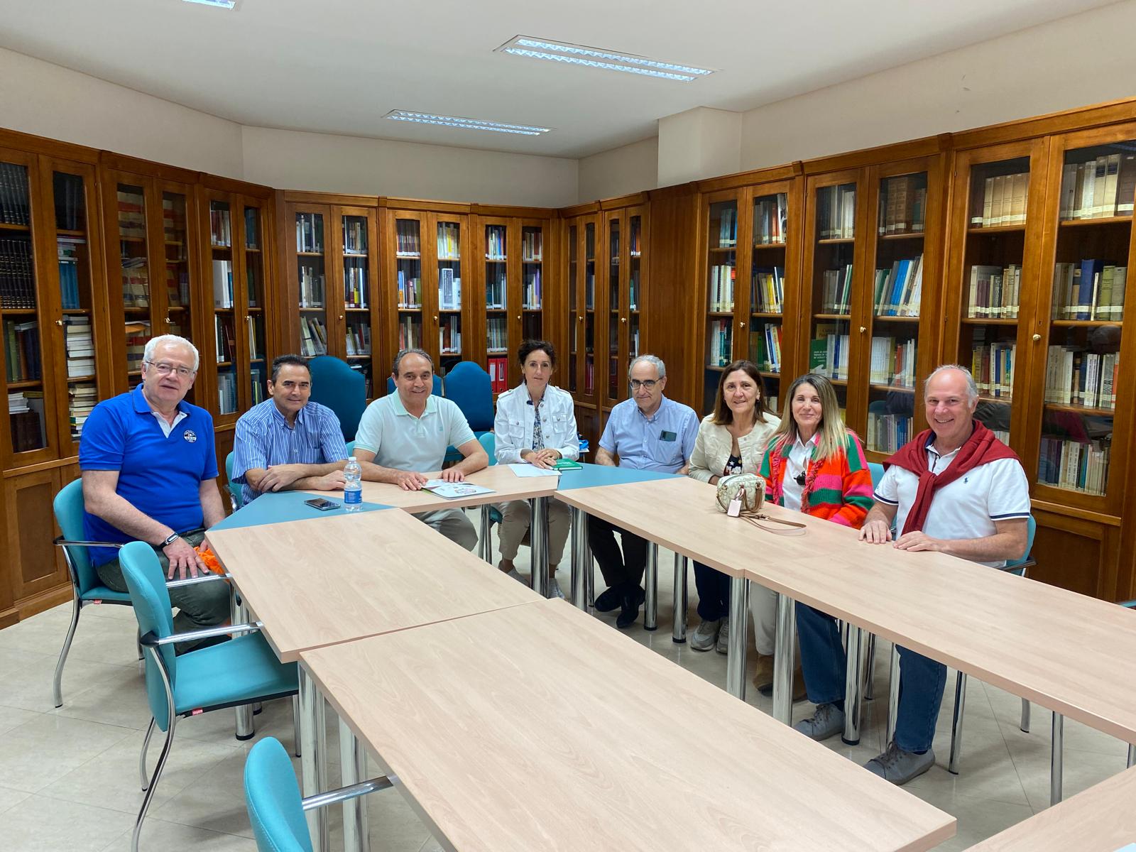 La junta directiva del Sindicato de Veterinarios de León, Sivele. | L.N.C.