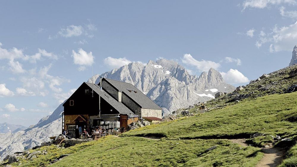 El refugio de Collado Jermoso, en Picos de Europa. | L.N.C.