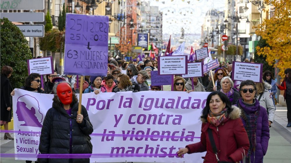 Manifestación por la igualdad y contra la violencia machista celebrada en León en noviembre de 2023. SAÚL ARÉN