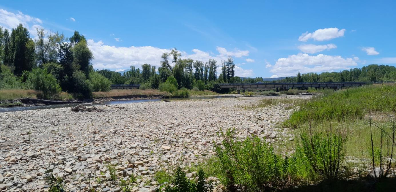 Rio Cúa a su paso por Carracedelo, donde se realizará la intervención. 