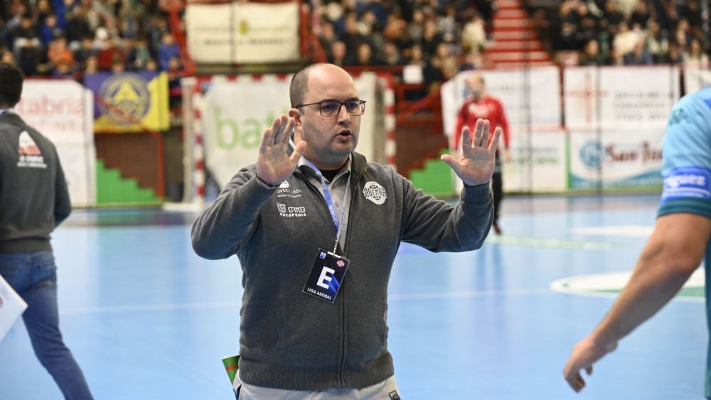 Dani Gordo durante un partido de la temporada pasada | TORRELAVEGA