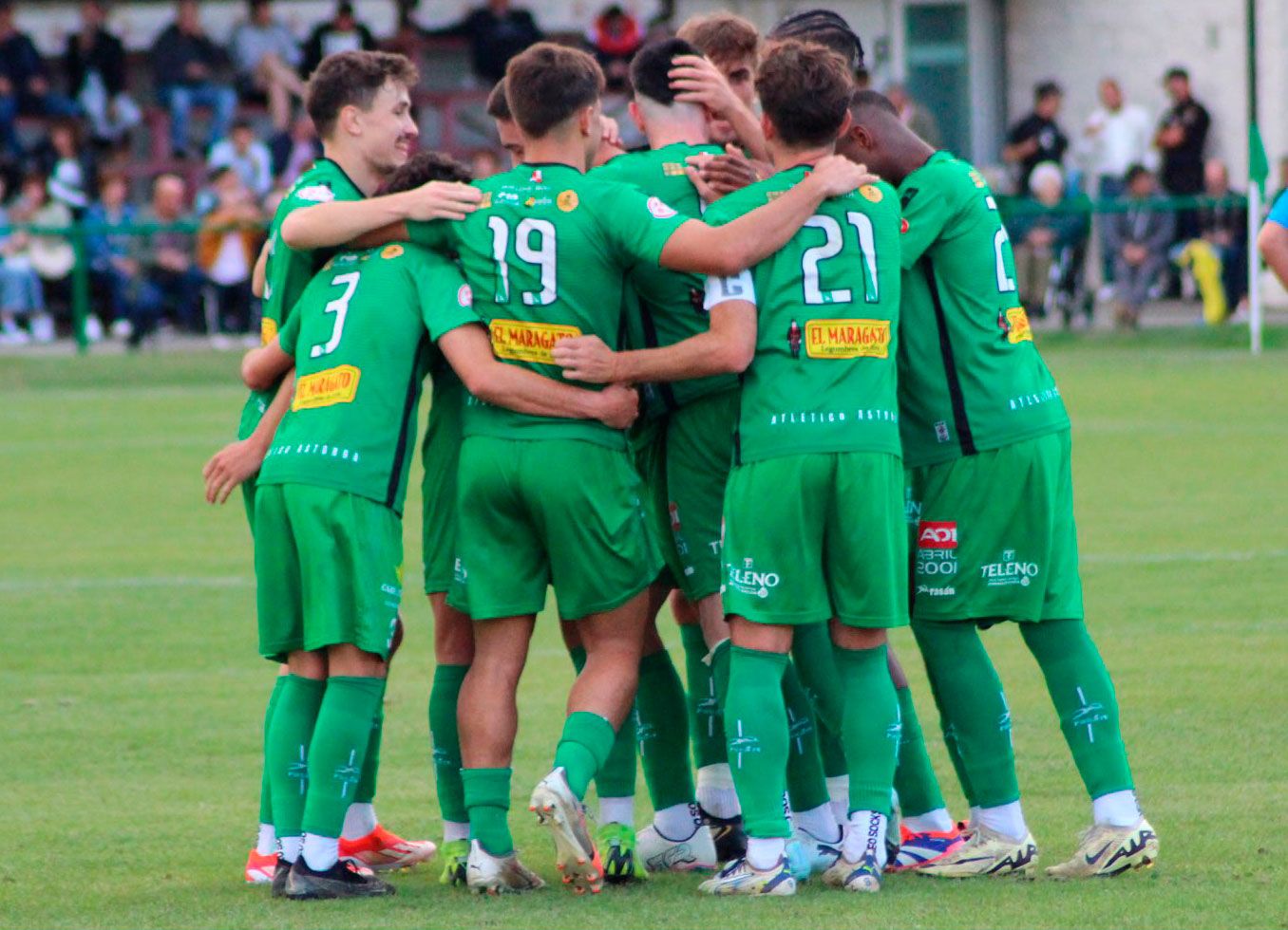 La plantilla del Astorga es una de las mejores de la categoría, ha mantenido el bloque y llevan 7 de 9 en liga. | ATLÉTICO ASTORGA