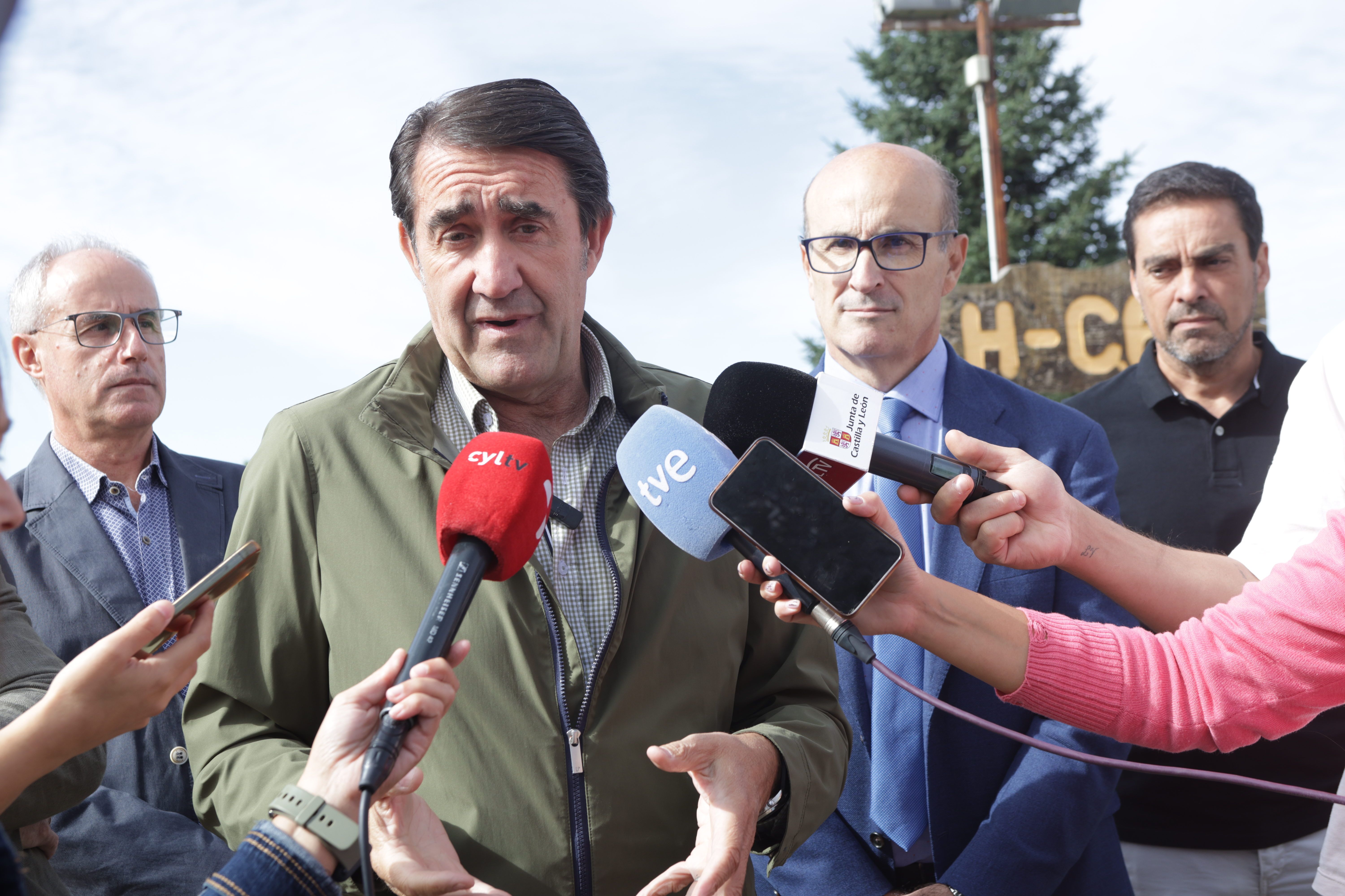 Juan Carlos Suárez-Quiñones durante una reciente rueda de prensa. | ICAL