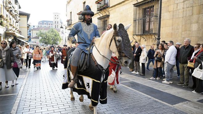 León se inundó de gente en el primer sábado de fiestas