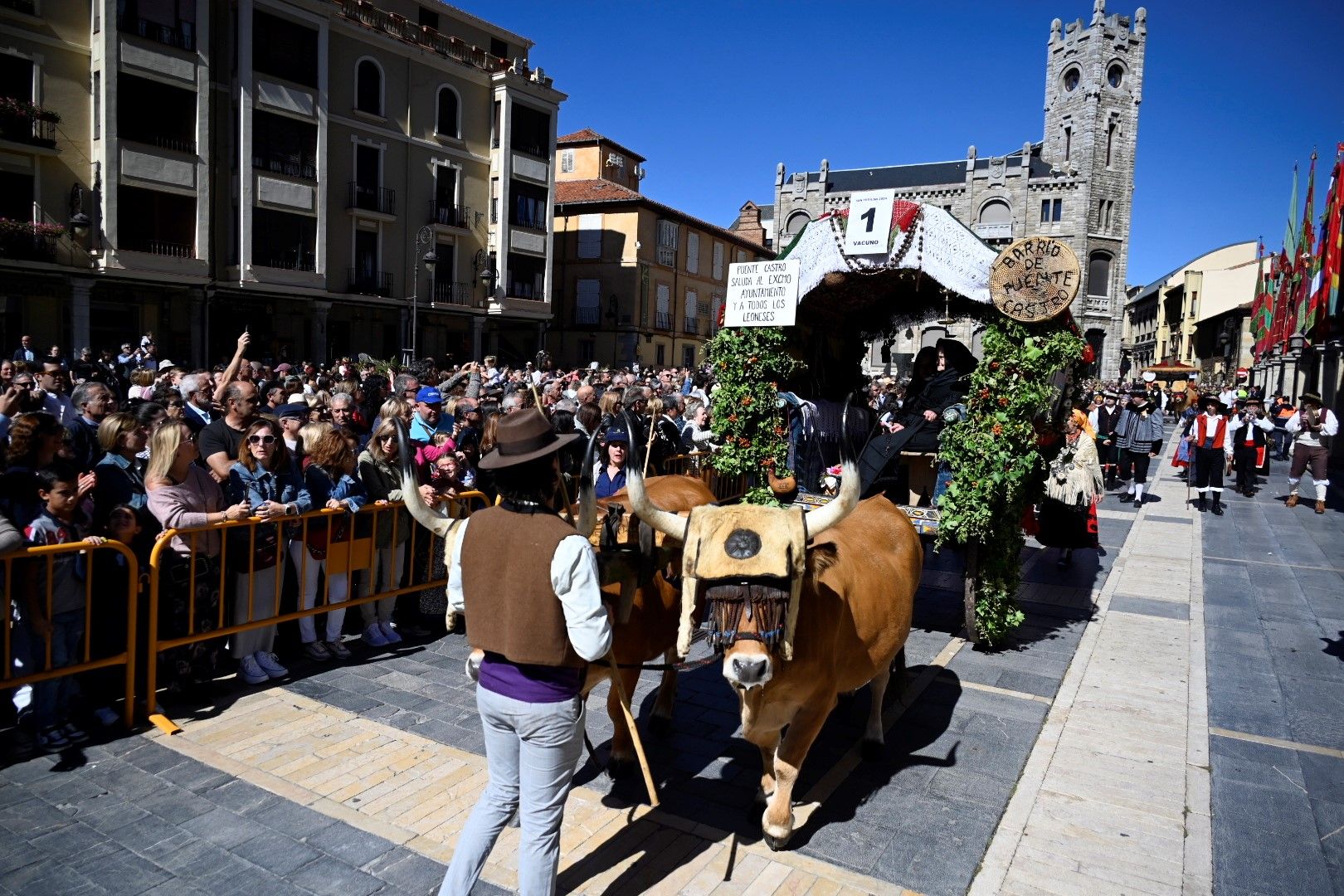 Carros y pendones San Froilán 2024 8