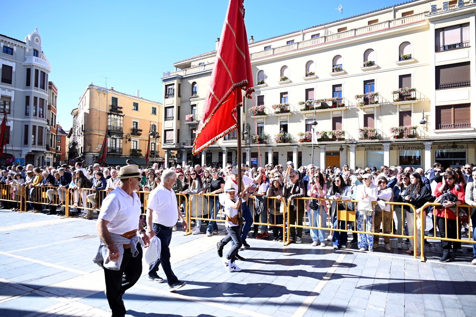 Carros y pendones San Froilán 2024 13