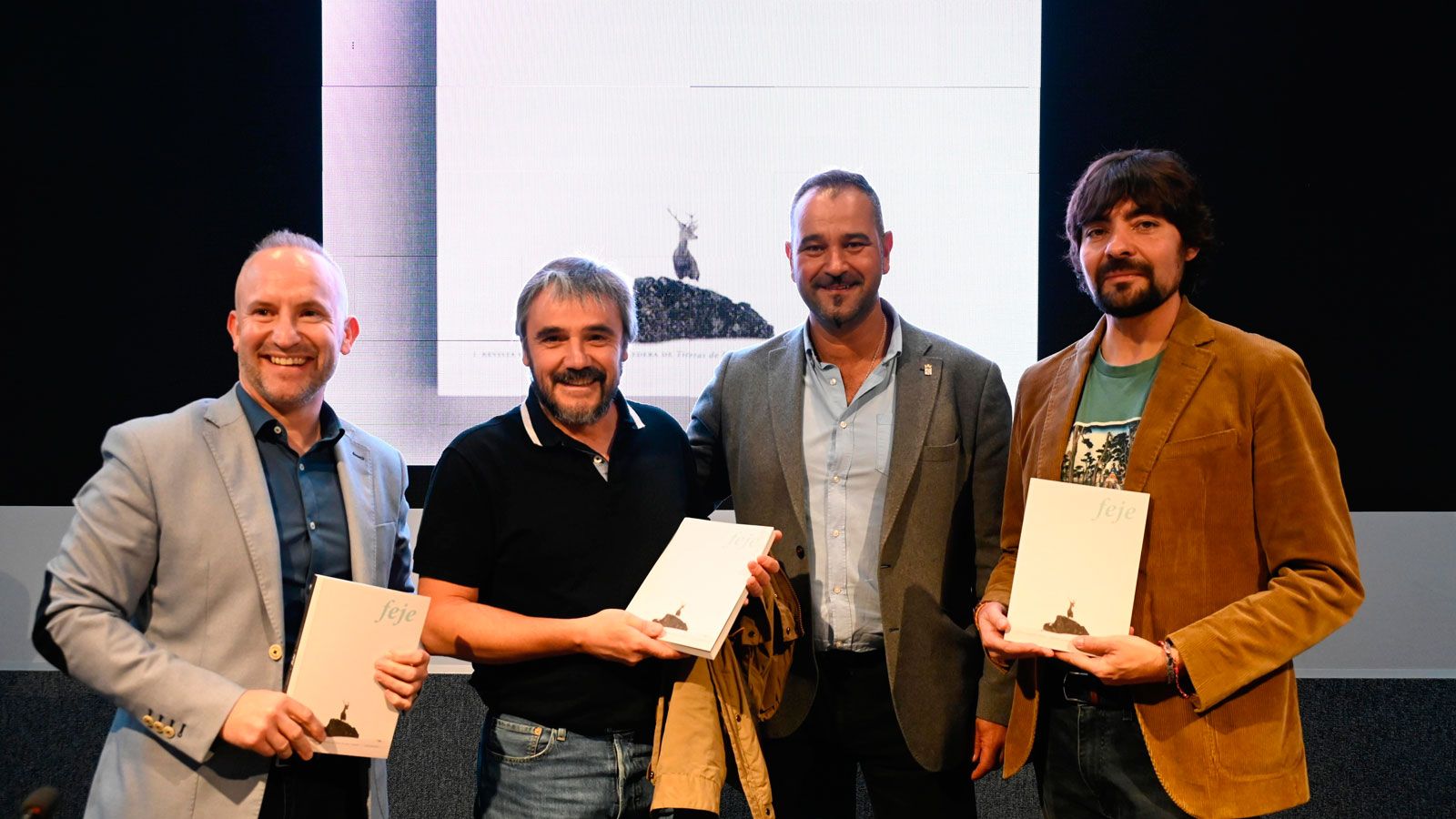 Jorge Martínez, Jesús F. Salvadores, Emilio Martínez y Emilio Gancedo en el acto de presentación del segundo número de 'Feje'. | SAÚL ARÉN