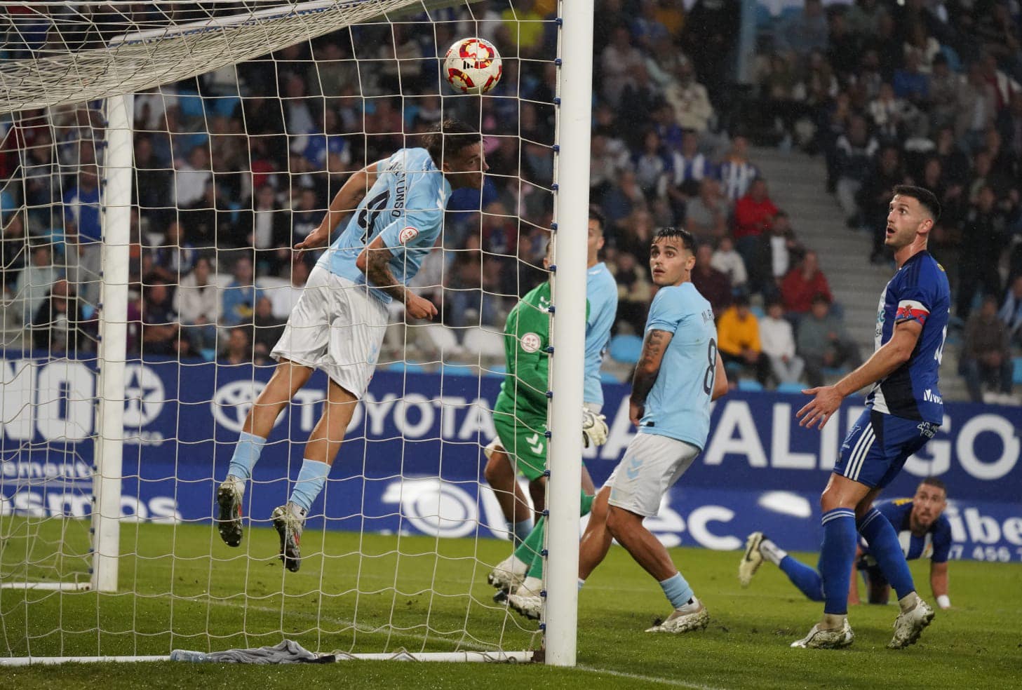 Momento exacto del gol de Andújar el pasado sábado ante el Celta Fortuna | SDP