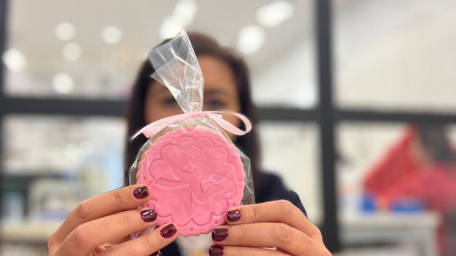 Detalle de la galleta solidaria.