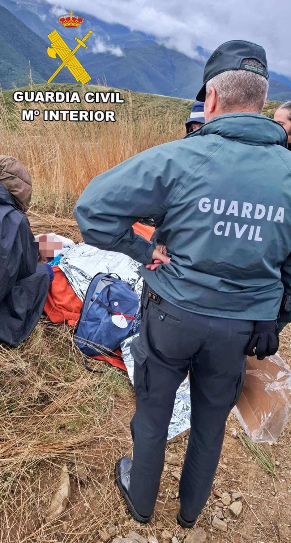 Atención sanitaria al peregrino herido. | GUARDIA CIVIL