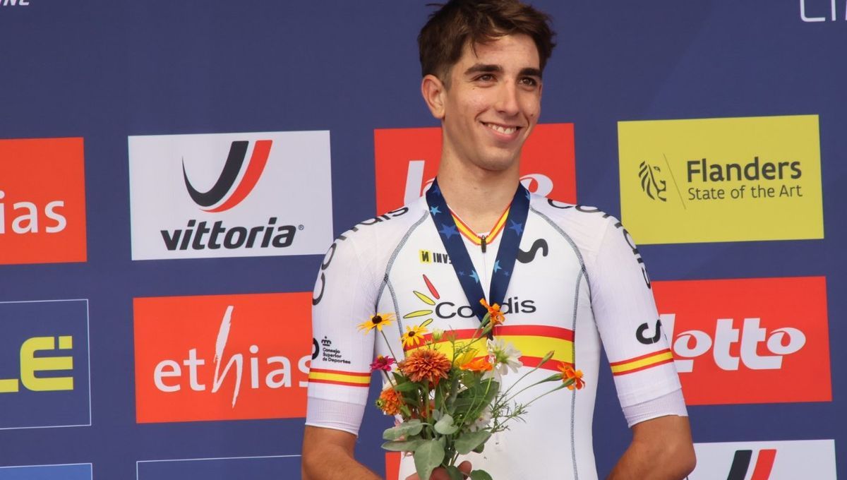 Héctor Álvarez es el mejor ciclista júnior de la historia de España, subcampeón de Europa y todo ello entrenándose en La Virgen del Camino.  REPORTAJE FOTOGRÁFICO: RFEC