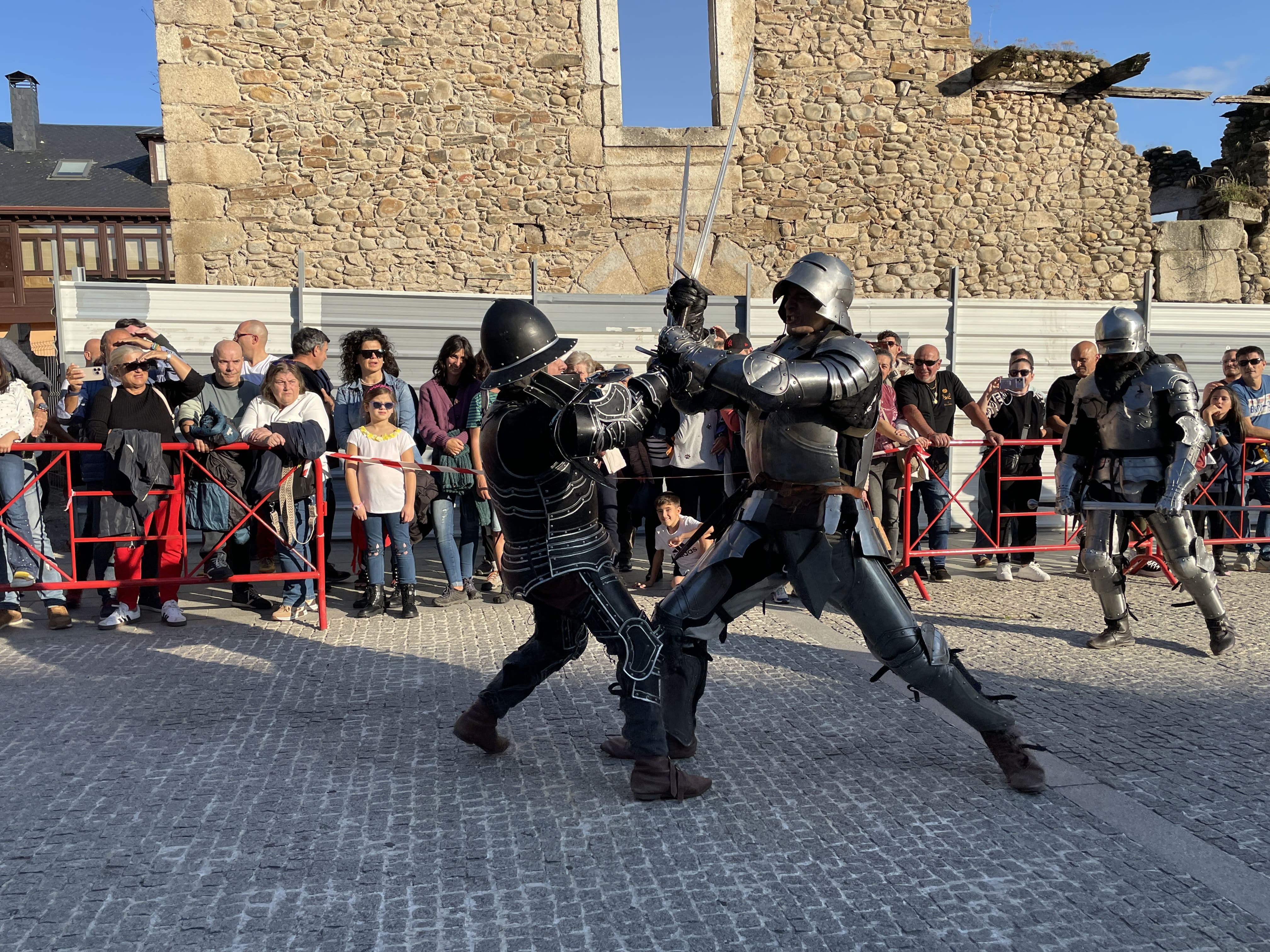 Los irmandiños vuelven a asaltar el Castillo de Ponferrada. | Javier Fernández