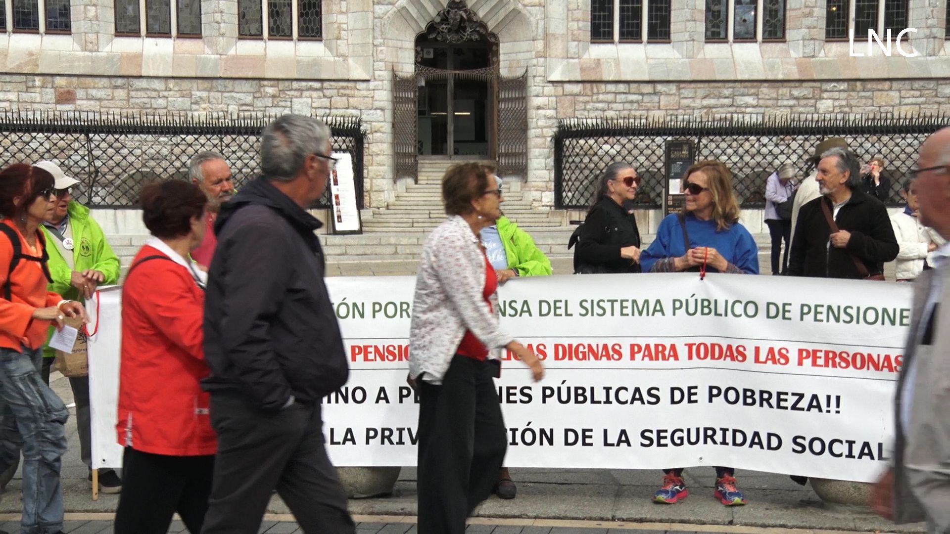 Los jubilados leoneses se manifiestan un lunes más