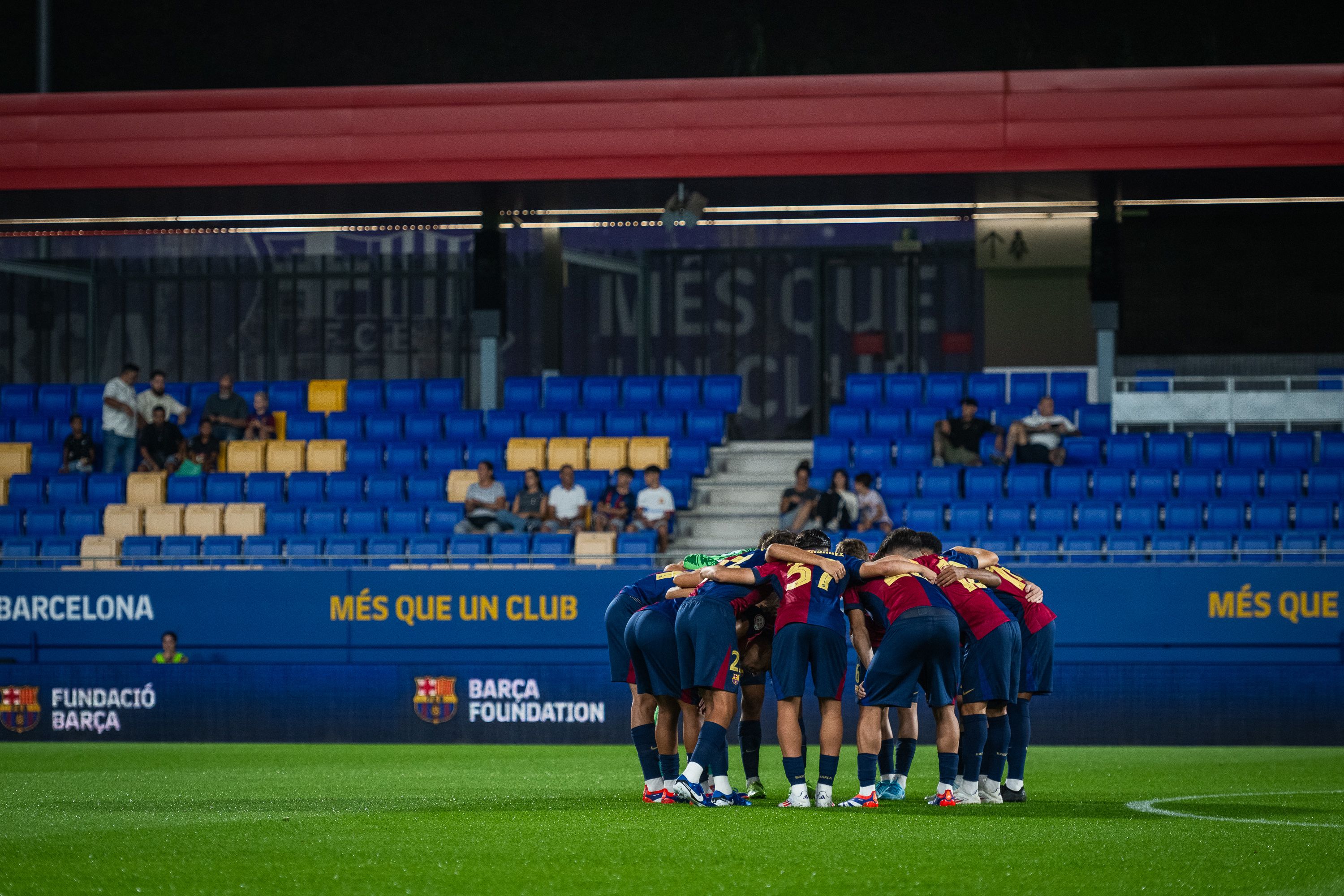 El Barça Atlétic cuenta con hasta nueve bajas para visitar a la Deportiva este sábado | FCB