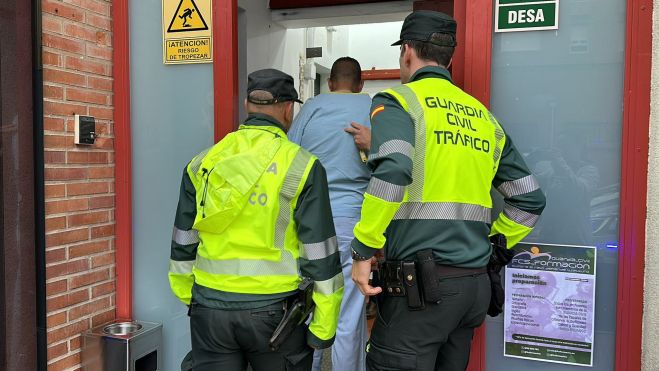 El varón fue detenido por la Guardia Civil. | GUARDIA CIVIL