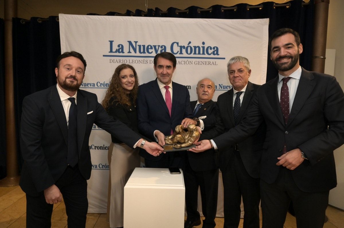 Negrilla de Oro de La Nueva Crónica