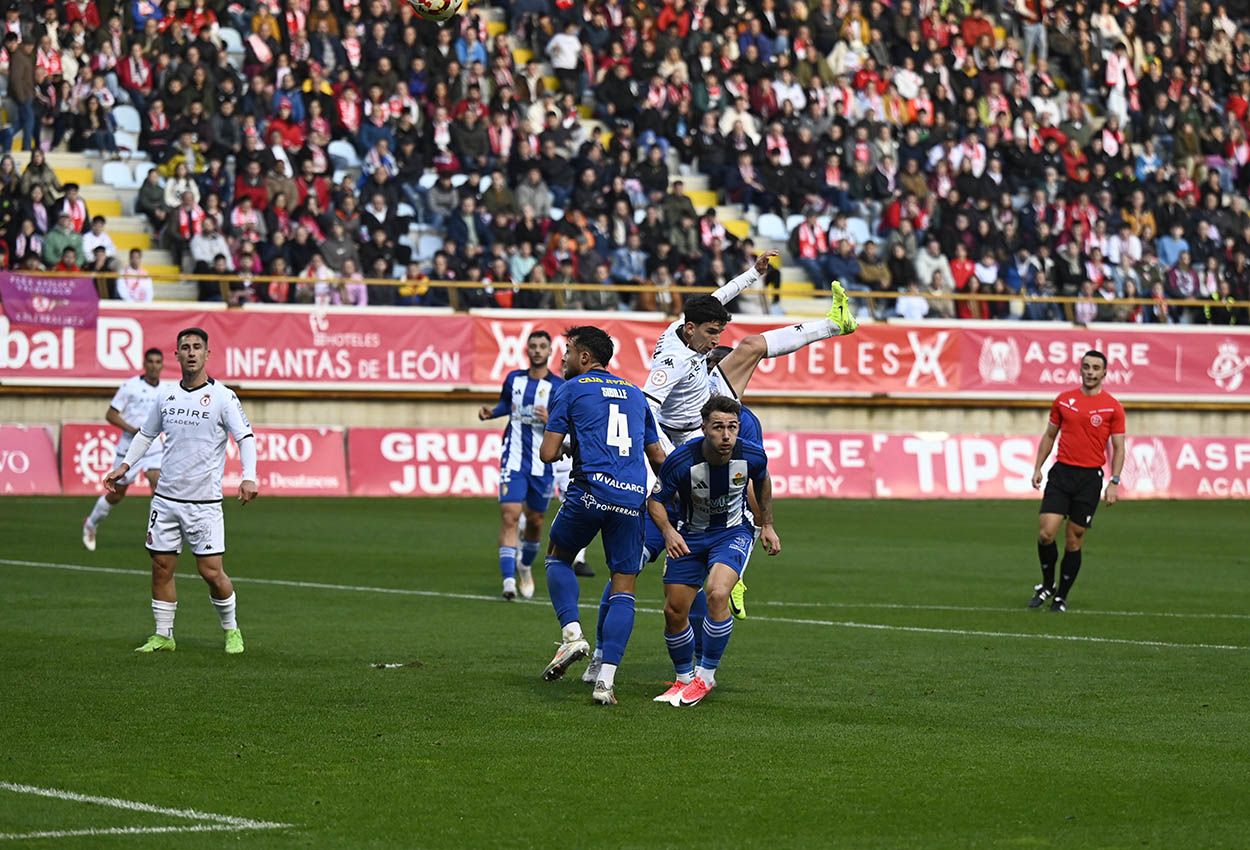 Cultural 2 - Ponferradina 0 | SAÚL ARÉN