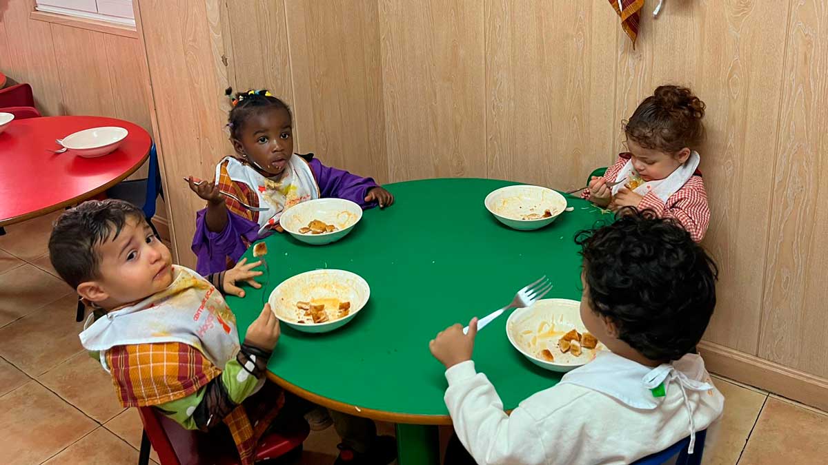 El servicio también ofrece comedor. | L.N.C.