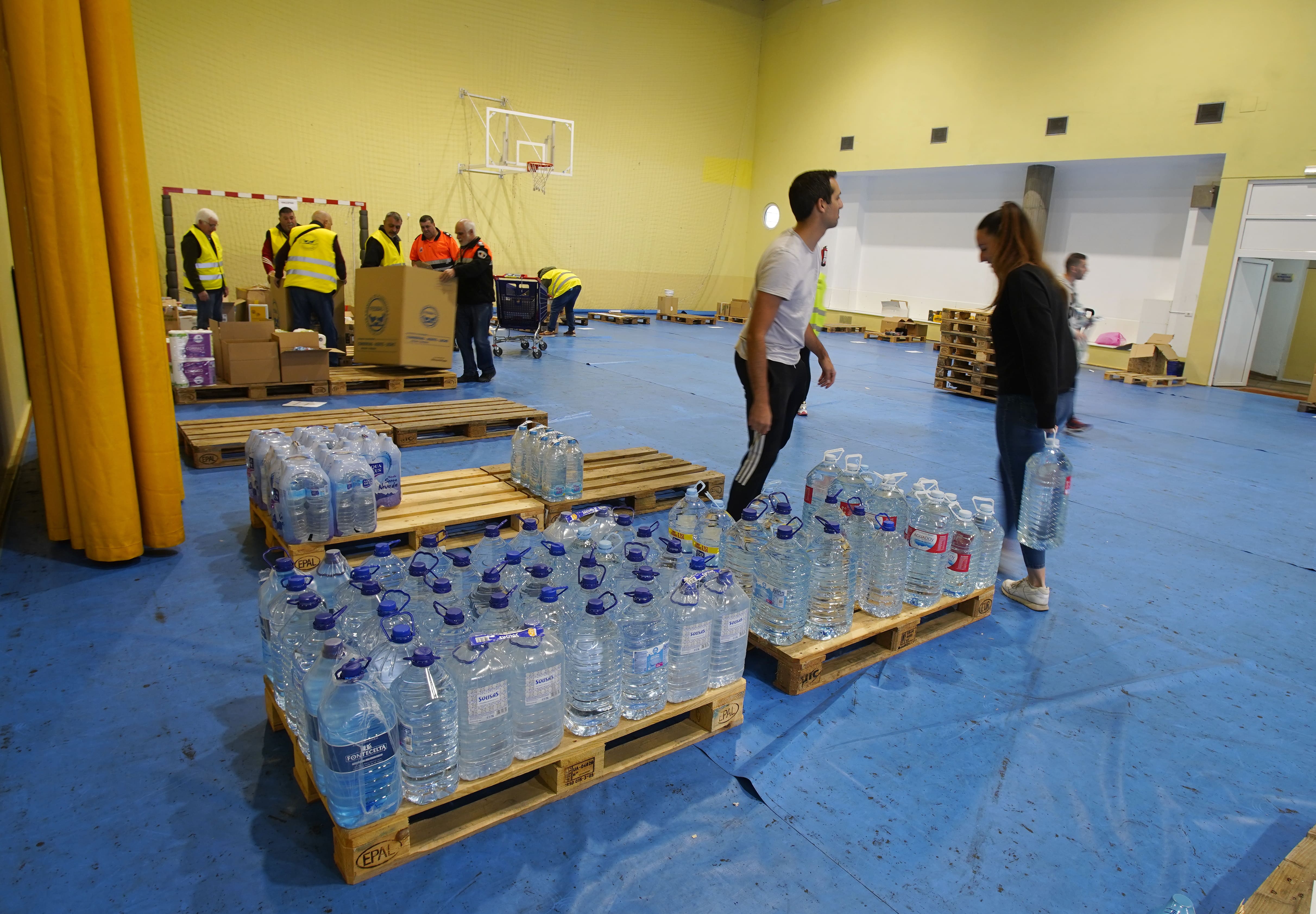 El Ayuntamiento de Ponferrada comenzó a coordinar este lunes todo el envío de ayuda desde el Bierzo. | C.S. (ICAL)