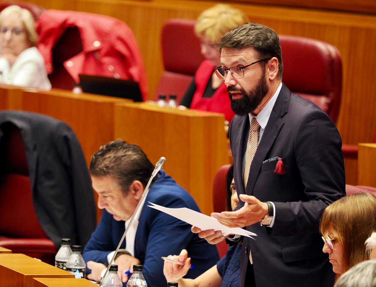 El procurador berciano de UPL, José Ramón García.