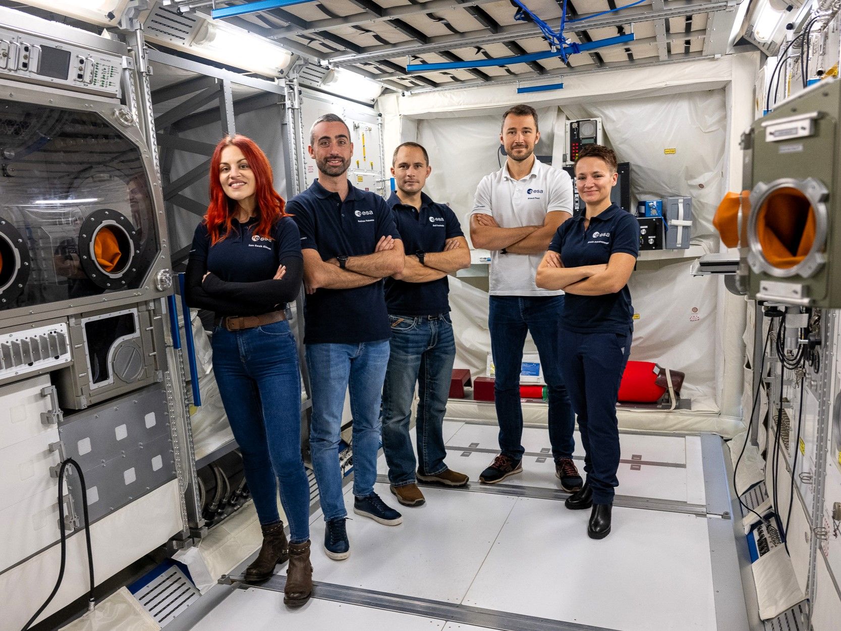 La astronauta leonesa Sara García ya entrena en el centro de la ESA en Colonia. | @Astro_Sara