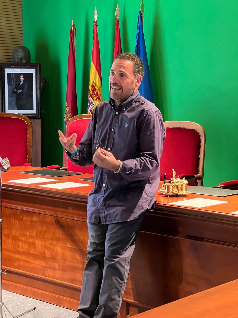 Nacho Alonso, teniente de alcalde de La Pola de Gordón. AVG