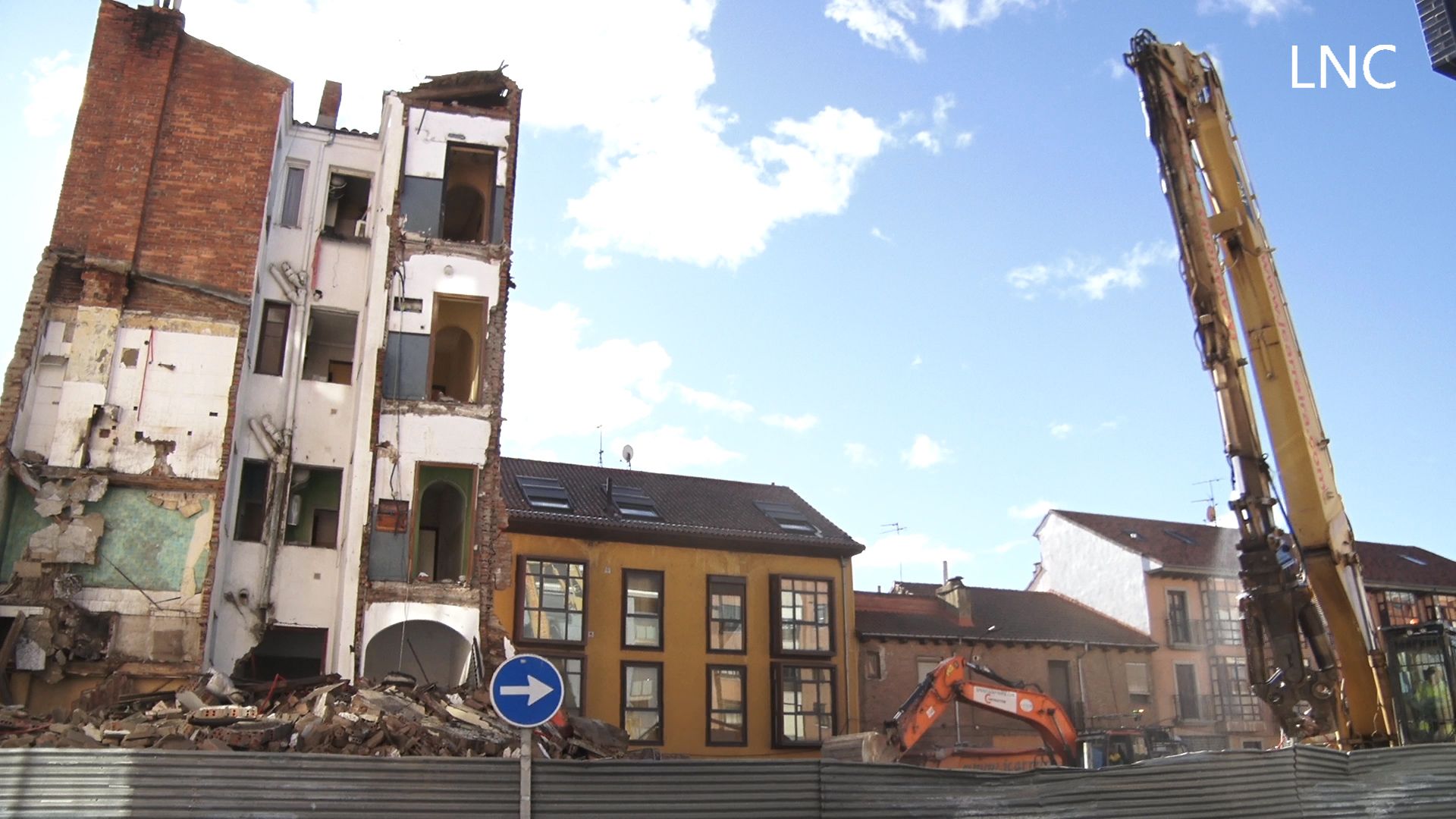 La ronda interior, más cerca con el derribo de los últimos edificios del Espolón