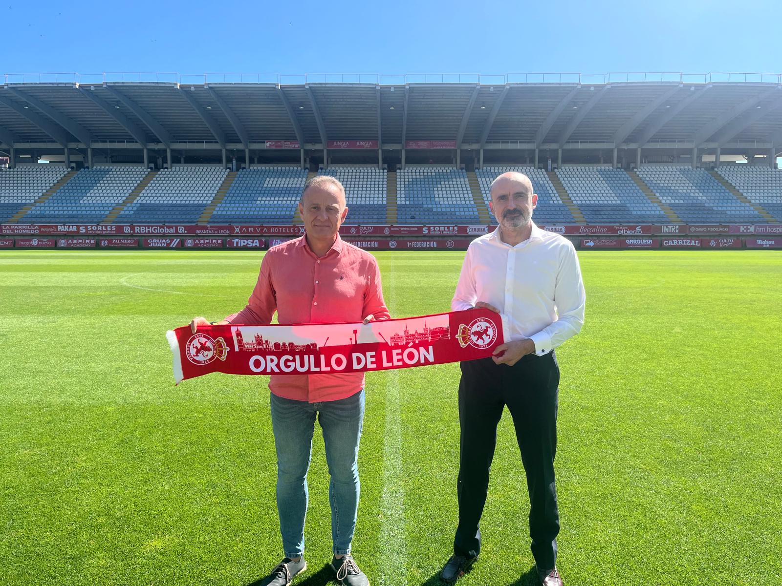 Momento de la renovación patrocinio Cultural y Deportiva Leonesa y HM Hospitales en el Reino de León | LNC