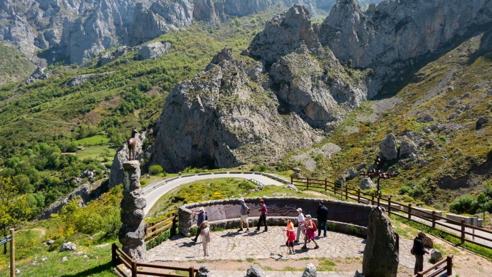 Uno de los miradores de Picos de Europa, en una imagen de archivo. | ICAL